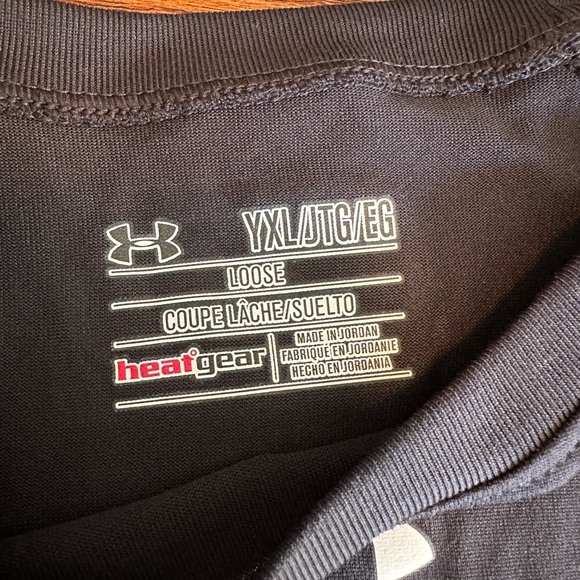 Under Armour shirt sleeved shirt - Picture 4 of 5